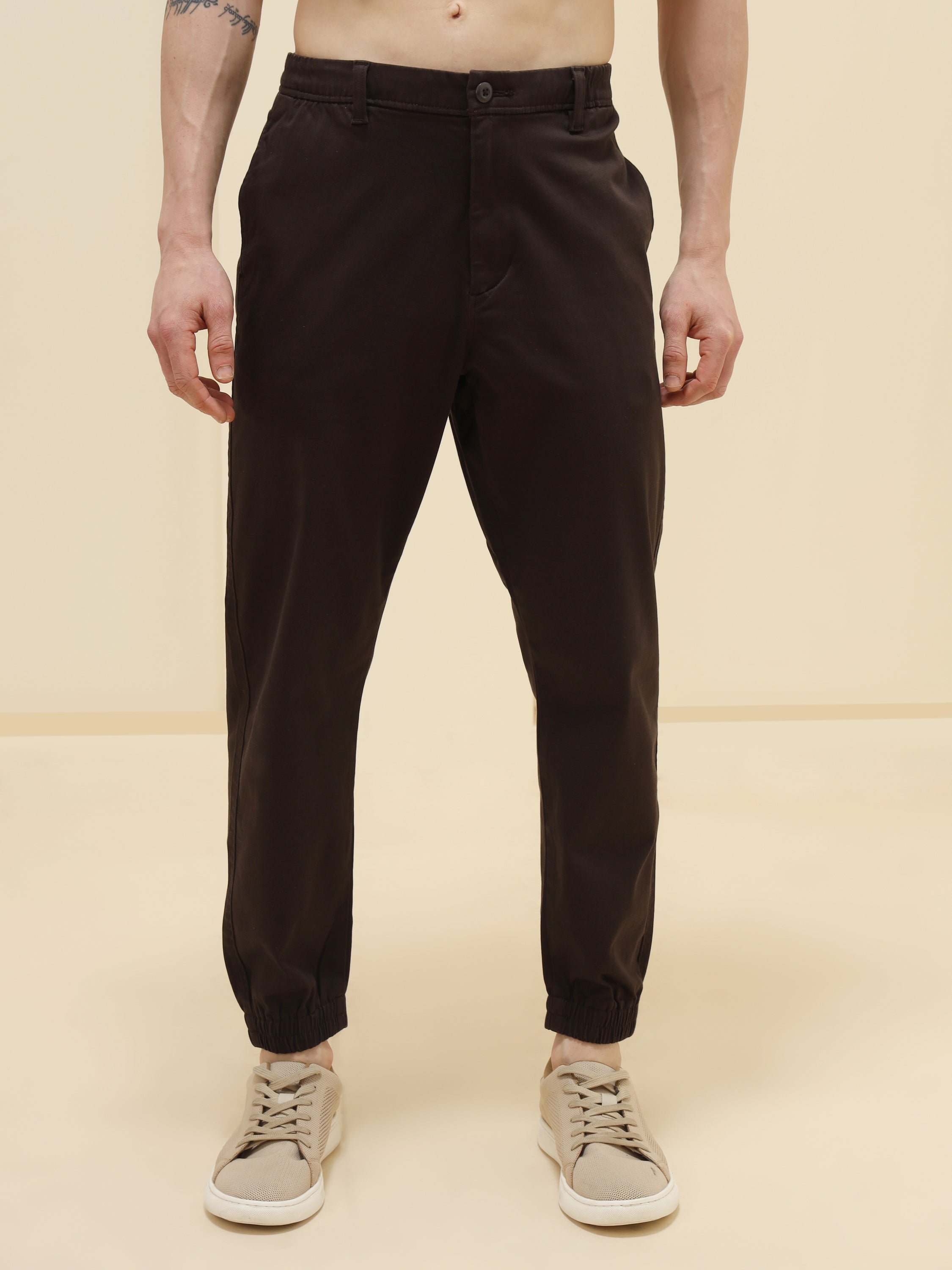 MEN BROWN STRETCH TWILL JOGGER PANT